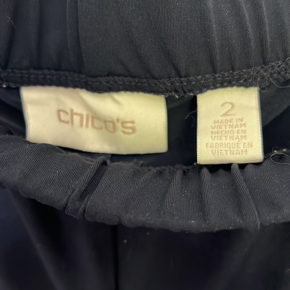 Chicos plus size dark blue pants with side split and metal bars. Size 2. - Picture 10 of 11